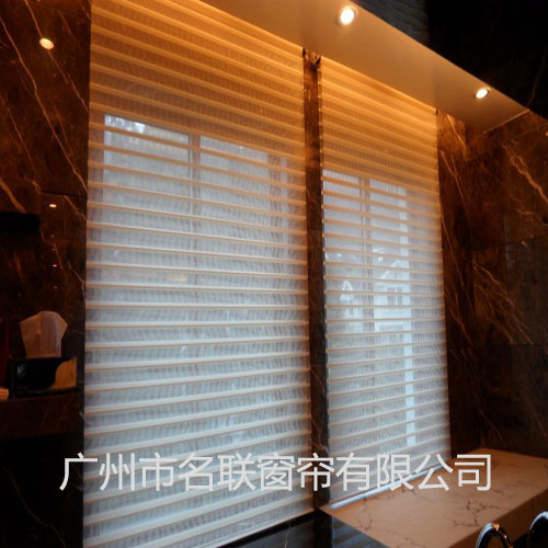 欧美丰满妇大A水蜜桃 135元每平方